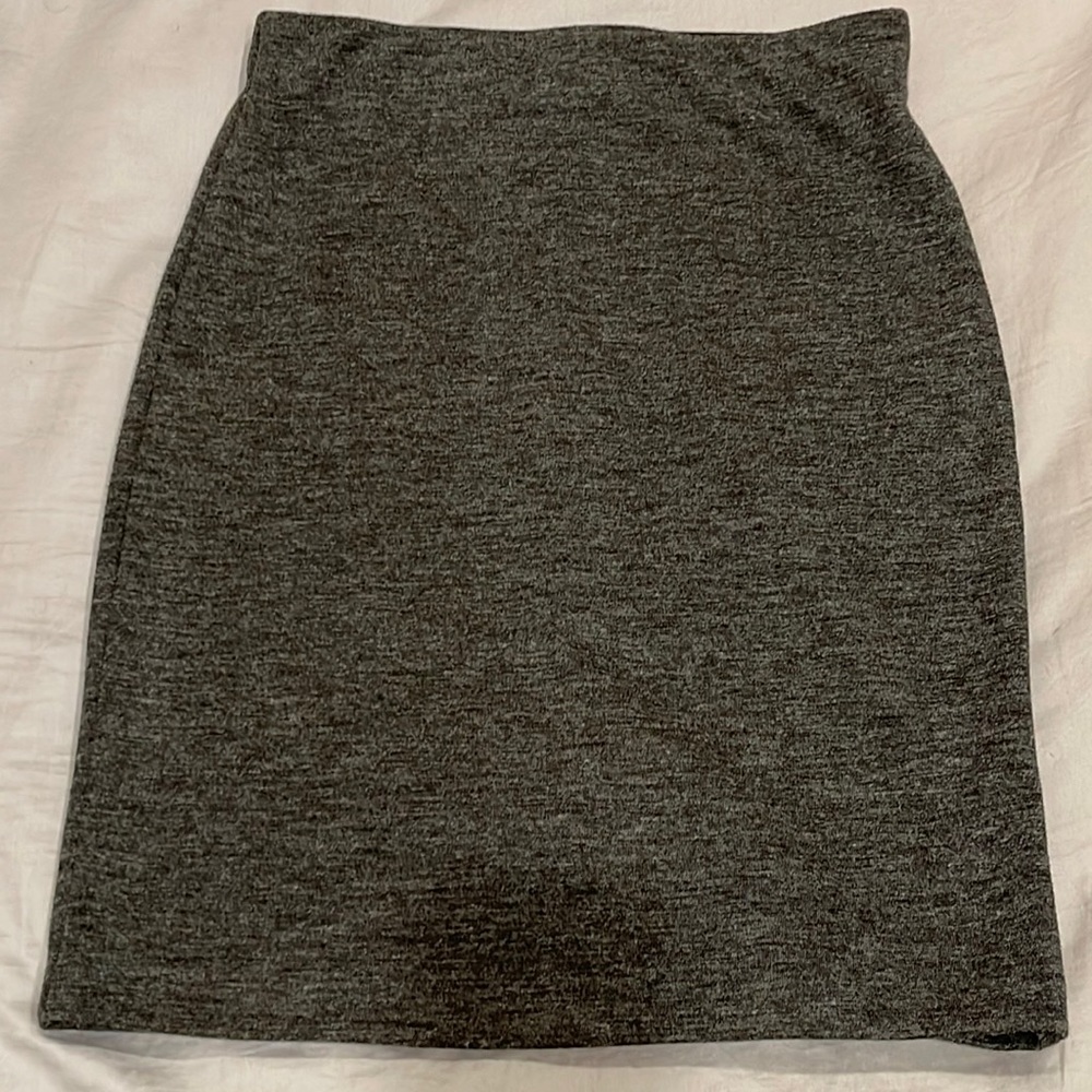Ann Taylor Gray Petite Skirt